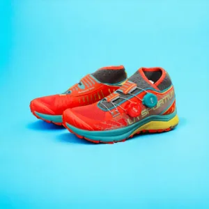 La Sportiva Jackal 2 BOA Cherry Tomato/Lagoon – Maksimaalista mukavuutta pitkille poluille