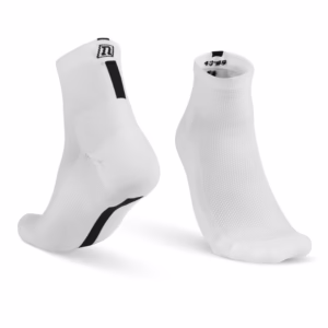 Noname Trail Socks Mid – Hengittävät ja kestävät sukat aktiiviseen liikkumiseen